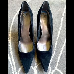 Nine West Black Suede Pumps